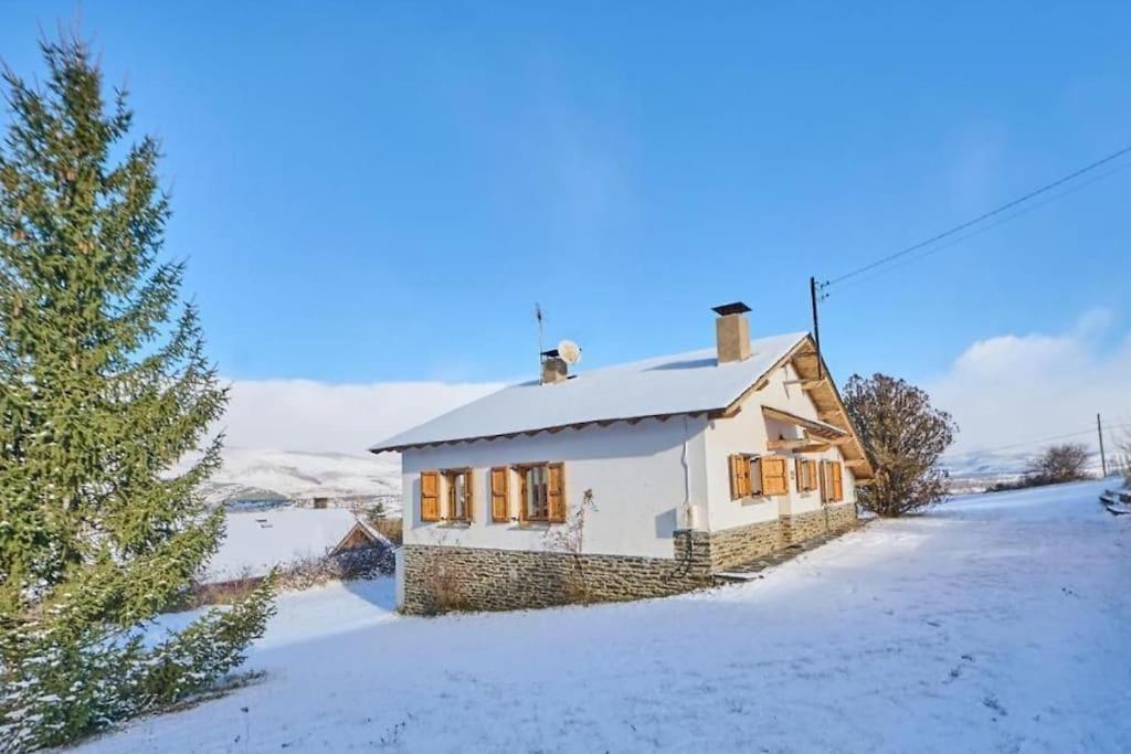 Casa L'Avet. El Vilar D'Urtx Escardacs Экстерьер фото