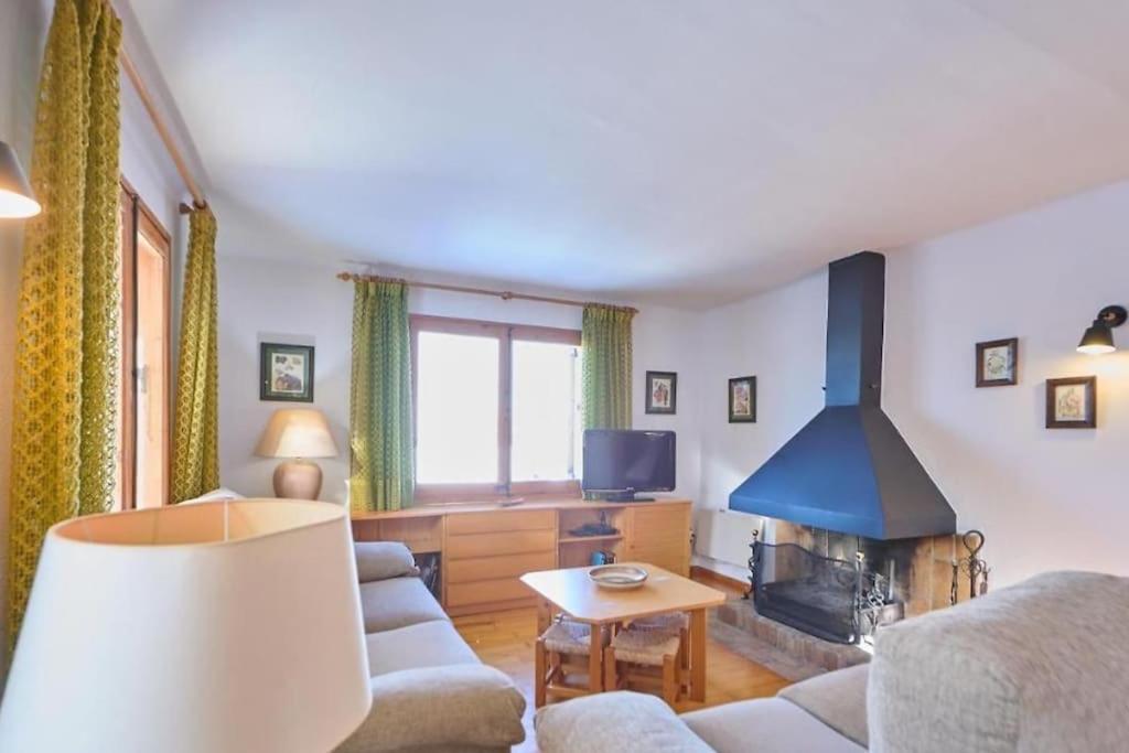 Casa L'Avet. El Vilar D'Urtx Escardacs Экстерьер фото